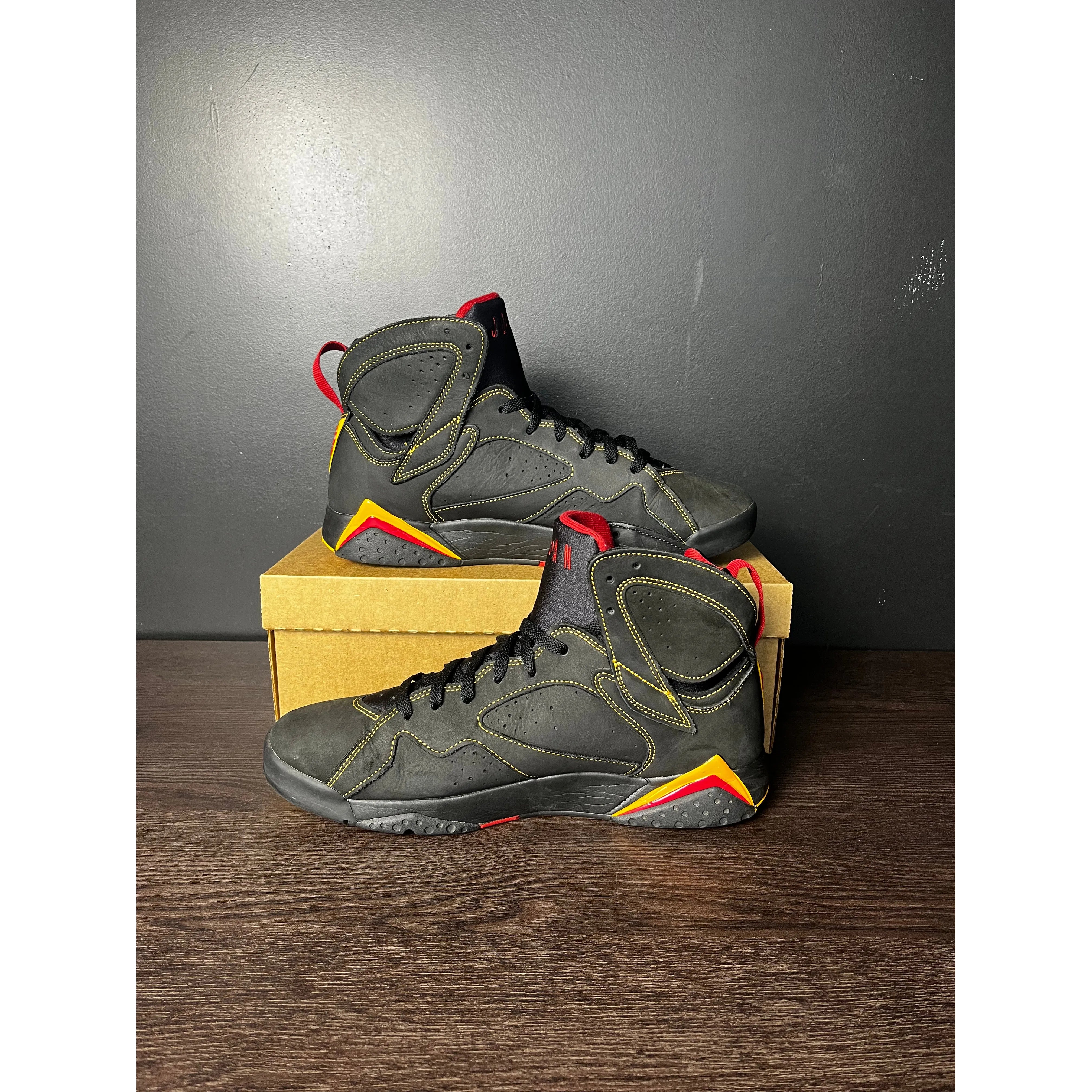 Air Jordan 7 Retro "Citrus" (2022) **PRE-OWEND** REP. BOX