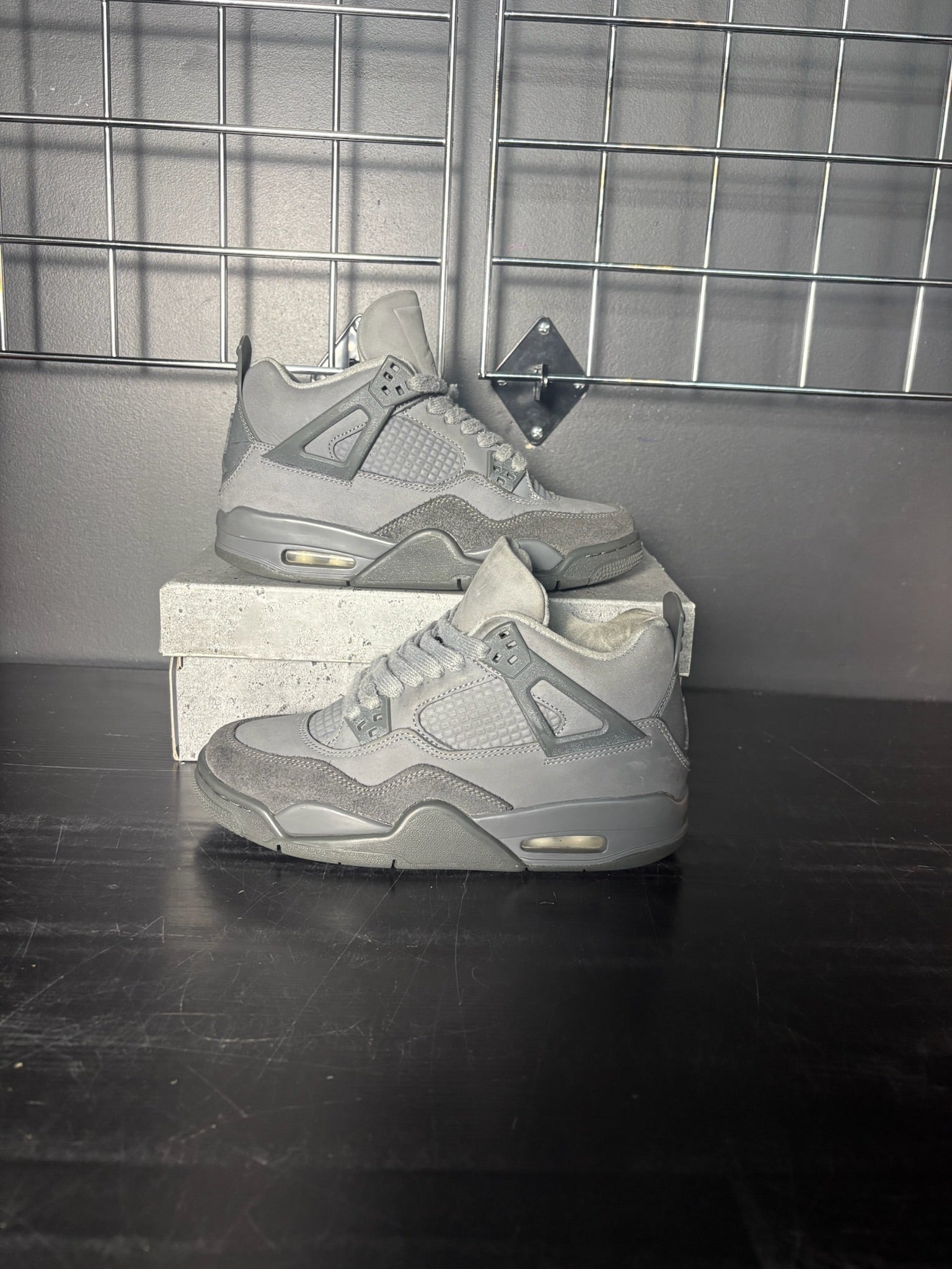 Air Jordan 4 Retro SE Paris Olympics "Wet Cement" (GS) **PRE-OWNED**