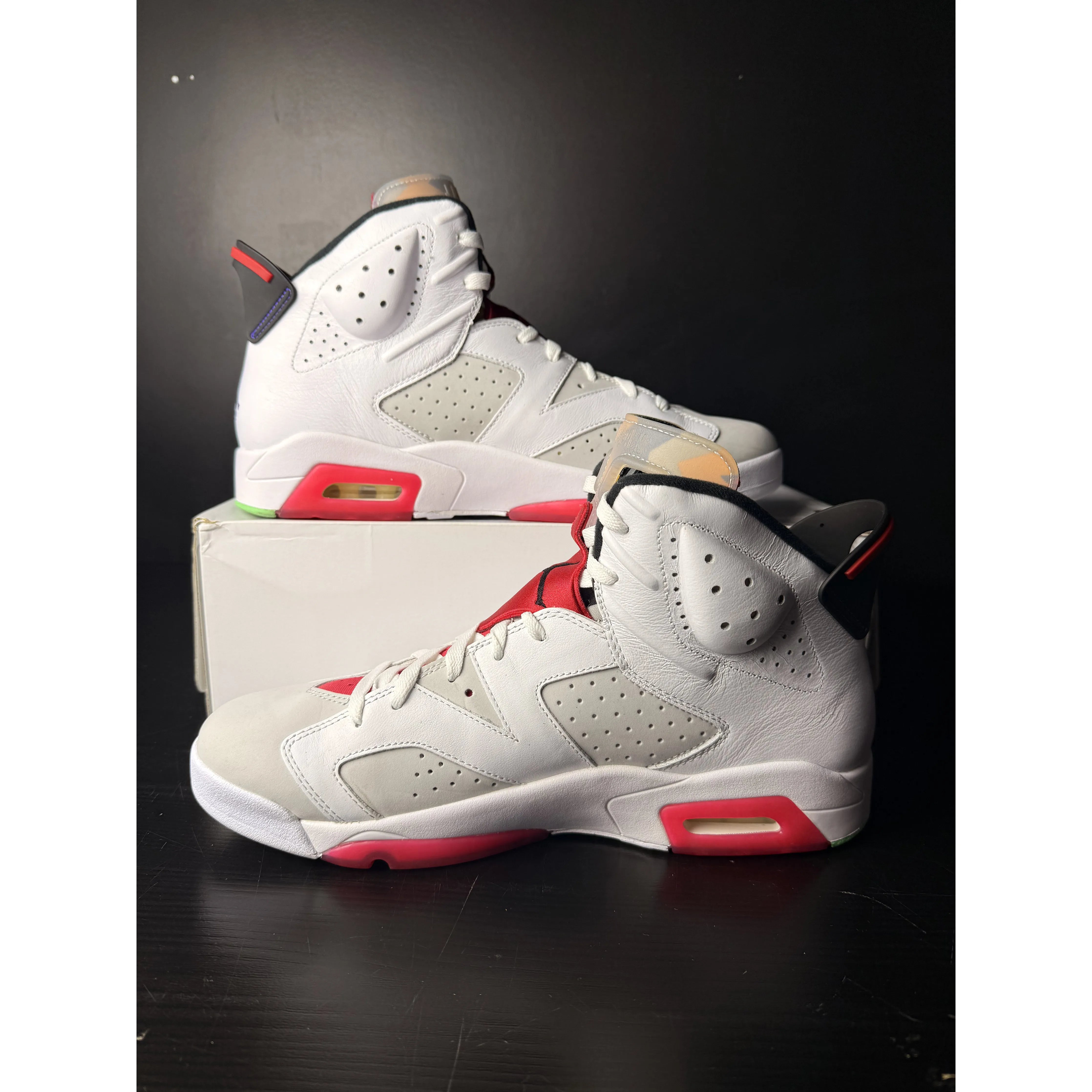 Air Jordan 6 Retro "Hare" **PRE-OWNED**