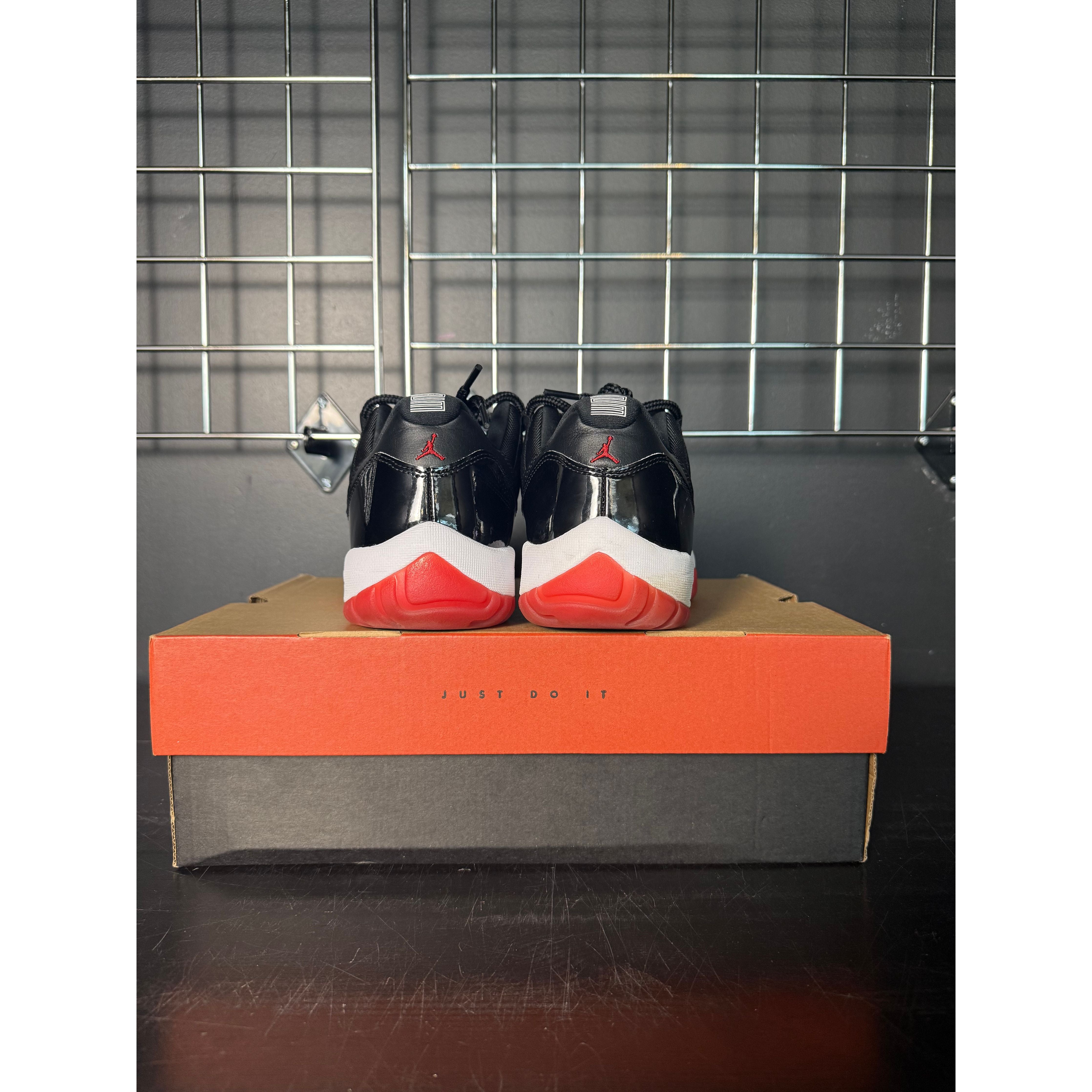 Air Jordan 11 Retro Low "Bred" (2025) **PRE-OWNED**