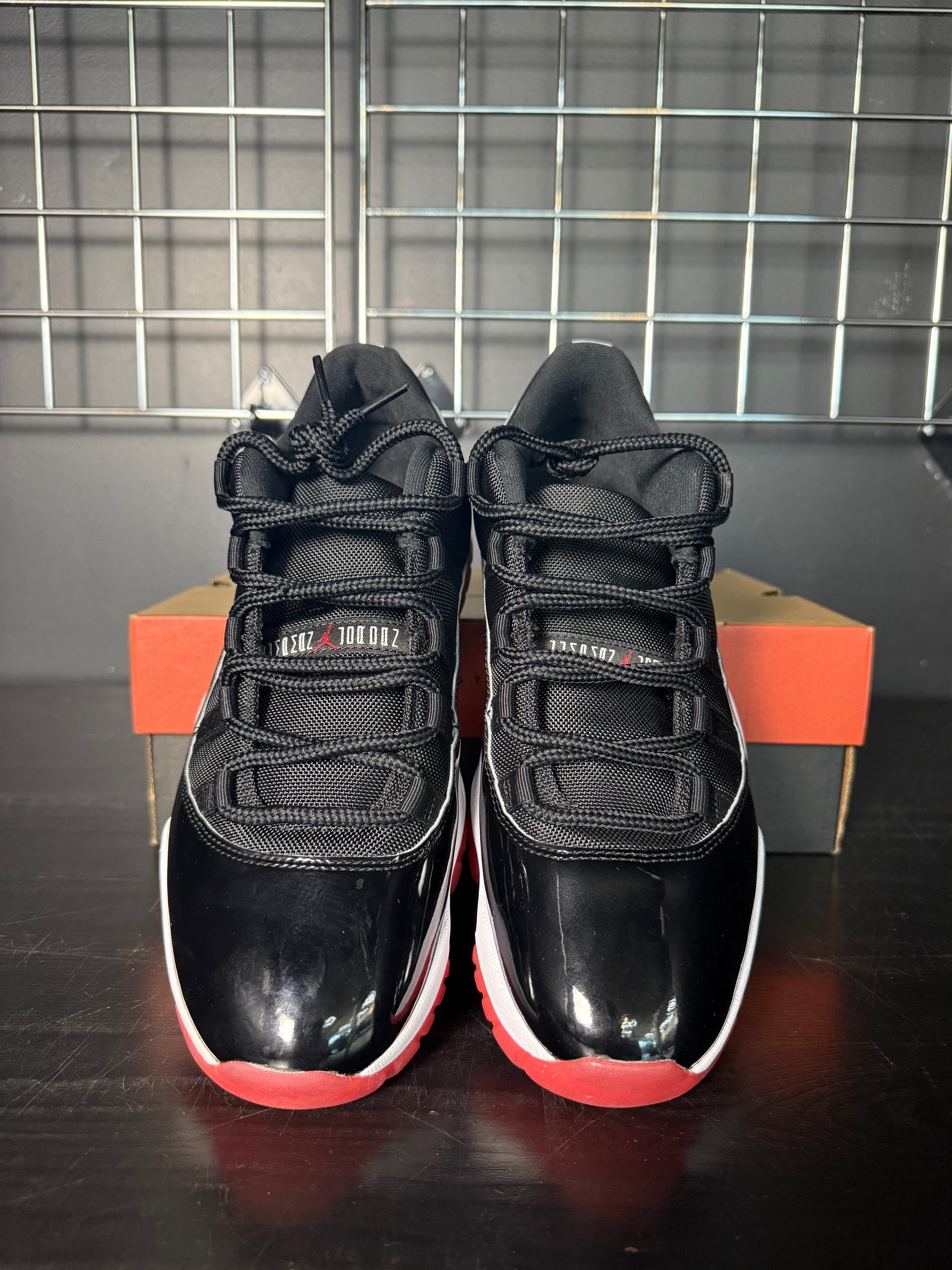 Air Jordan 11 Retro Low "Bred" (2025) **PRE-OWNED**