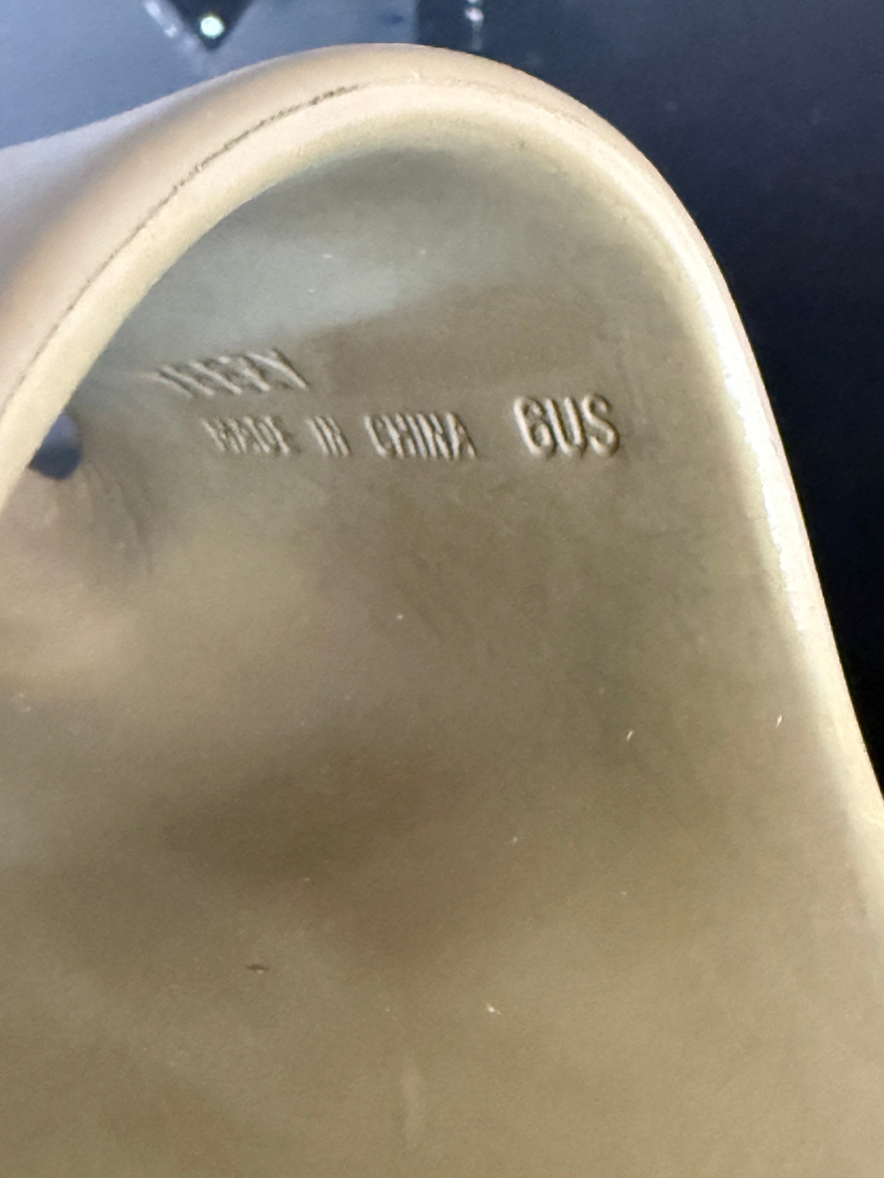Adidas Yeezy Slide "Core" **PRE-OWNED**
