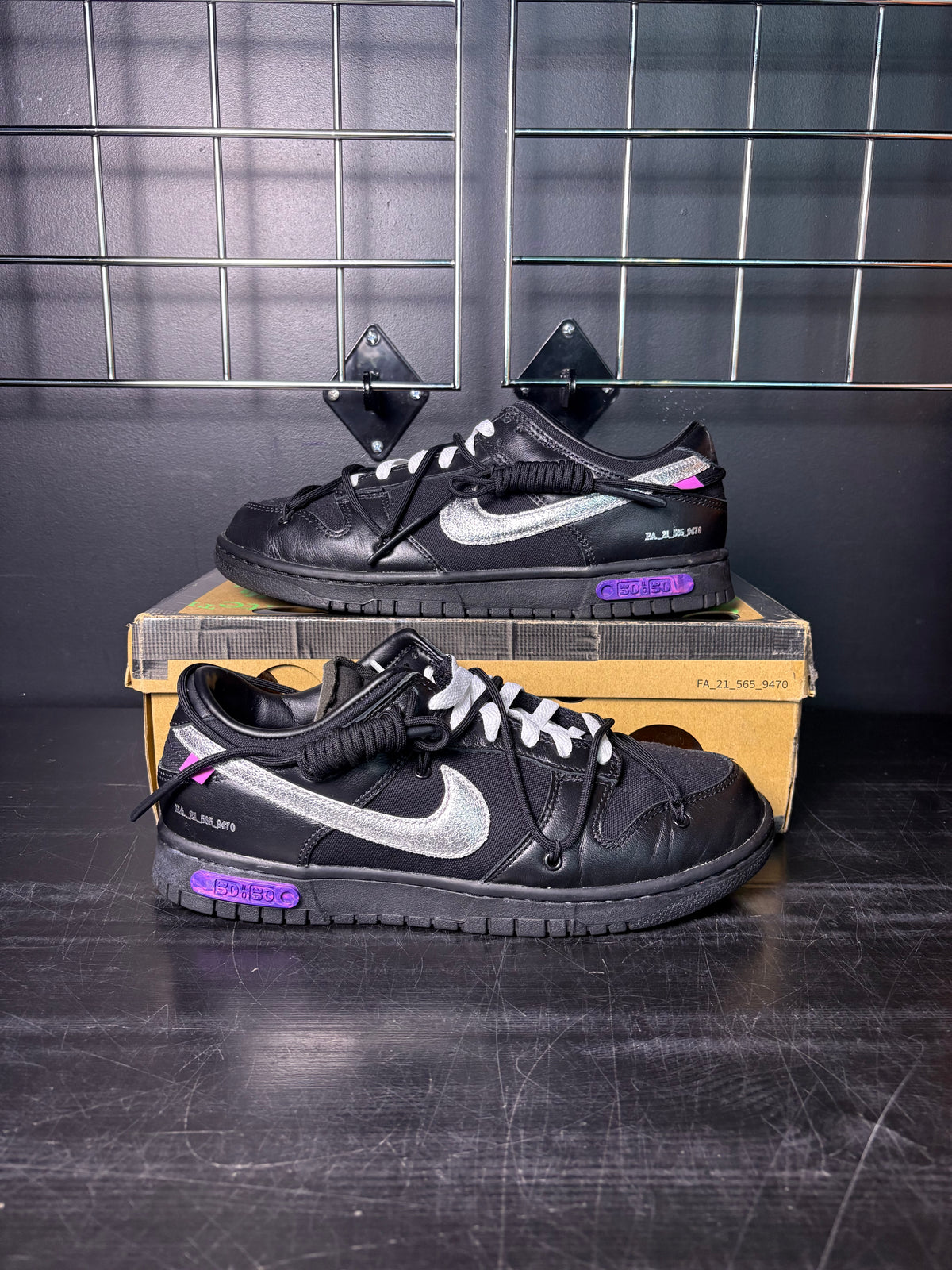 Nike Dunk Low Off-White "Lot 50" **PRE-OWNED**