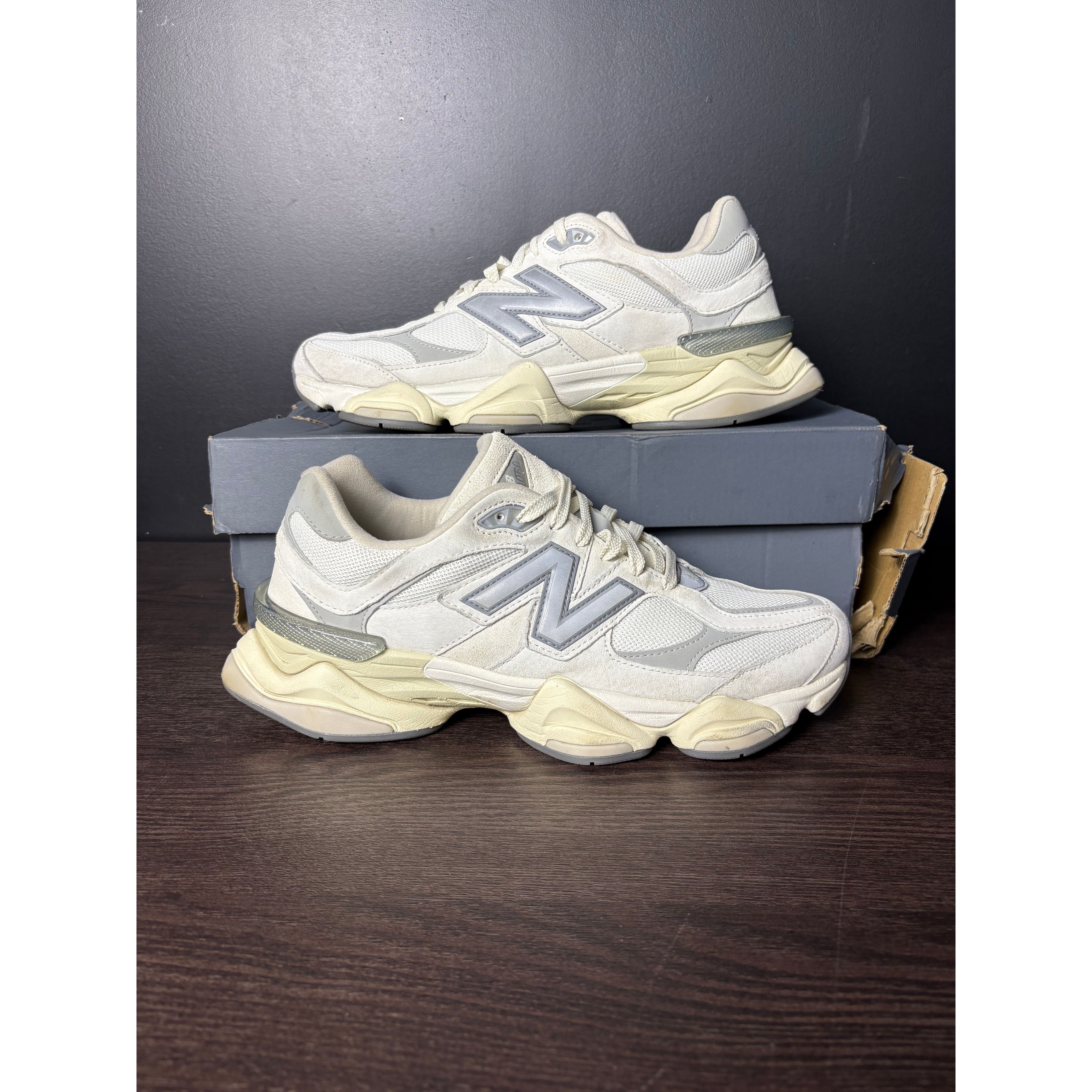 New Balance 9060 "Sea Salt White" **PRE-OWNED**