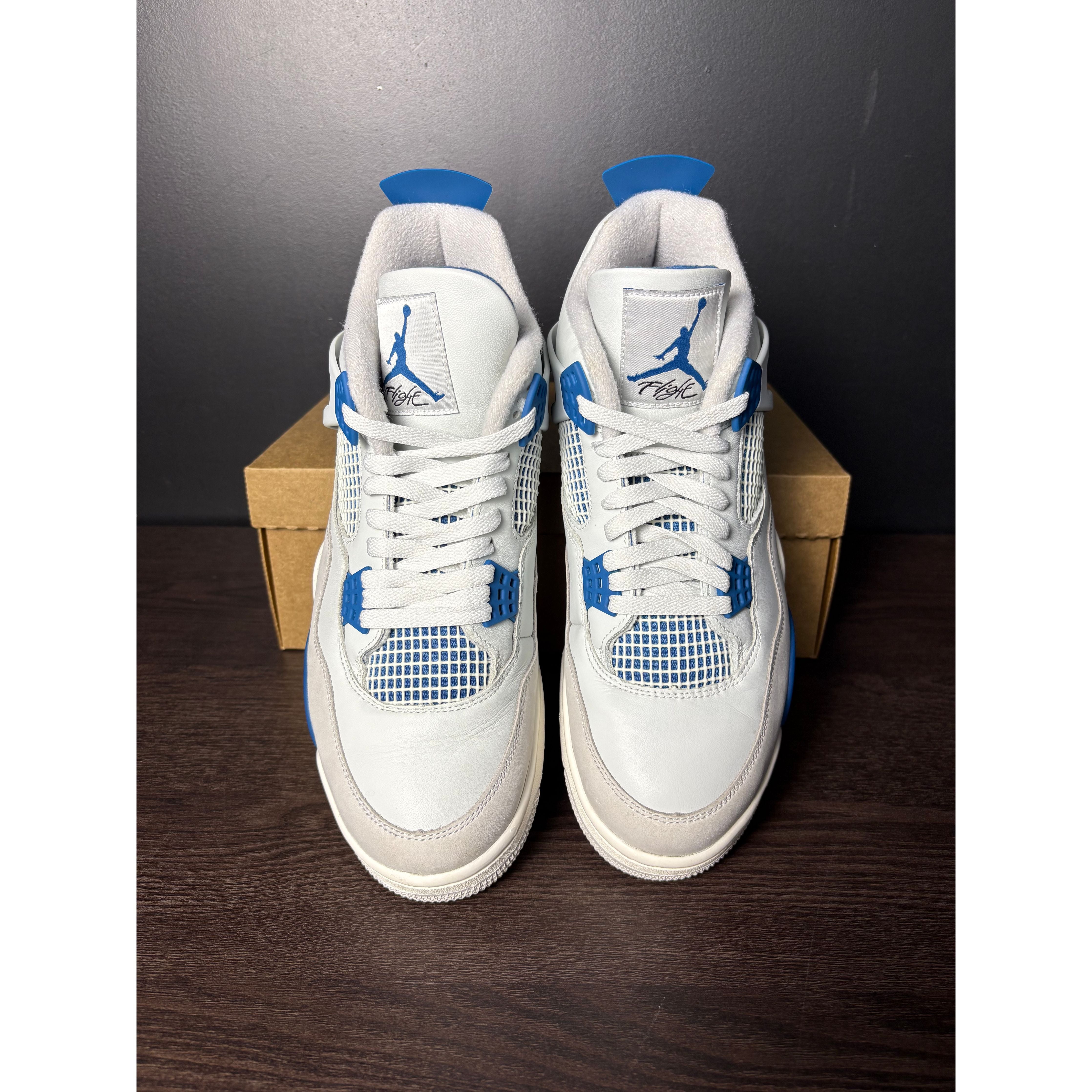 Air Jordan 4 Retro "Military Blue" (2024) **PRE-OWNED** REP. BOX