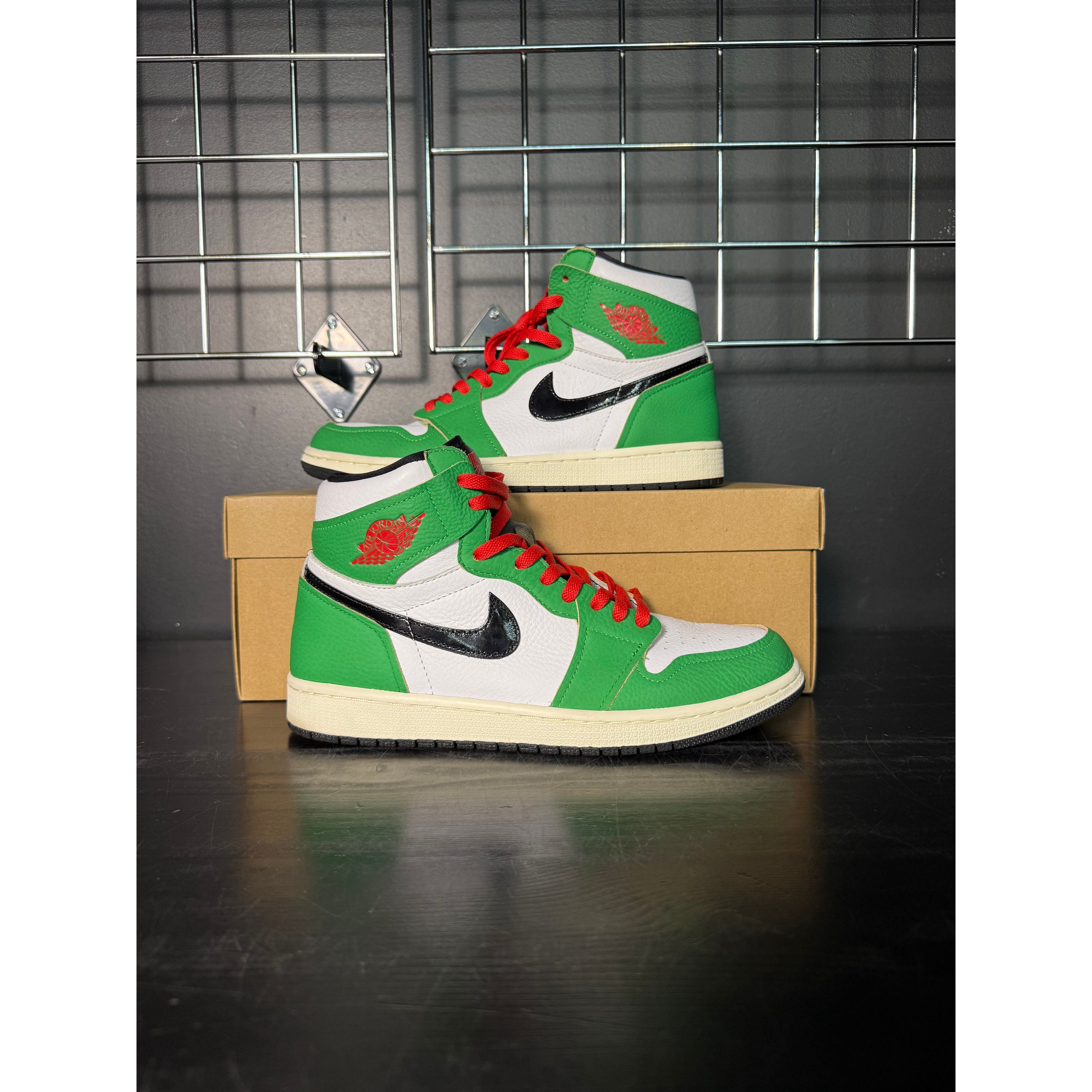 Air Jordan 1 Retro High "Lucky Green" (WMNS) **PRE-OWNED** REP. BOX