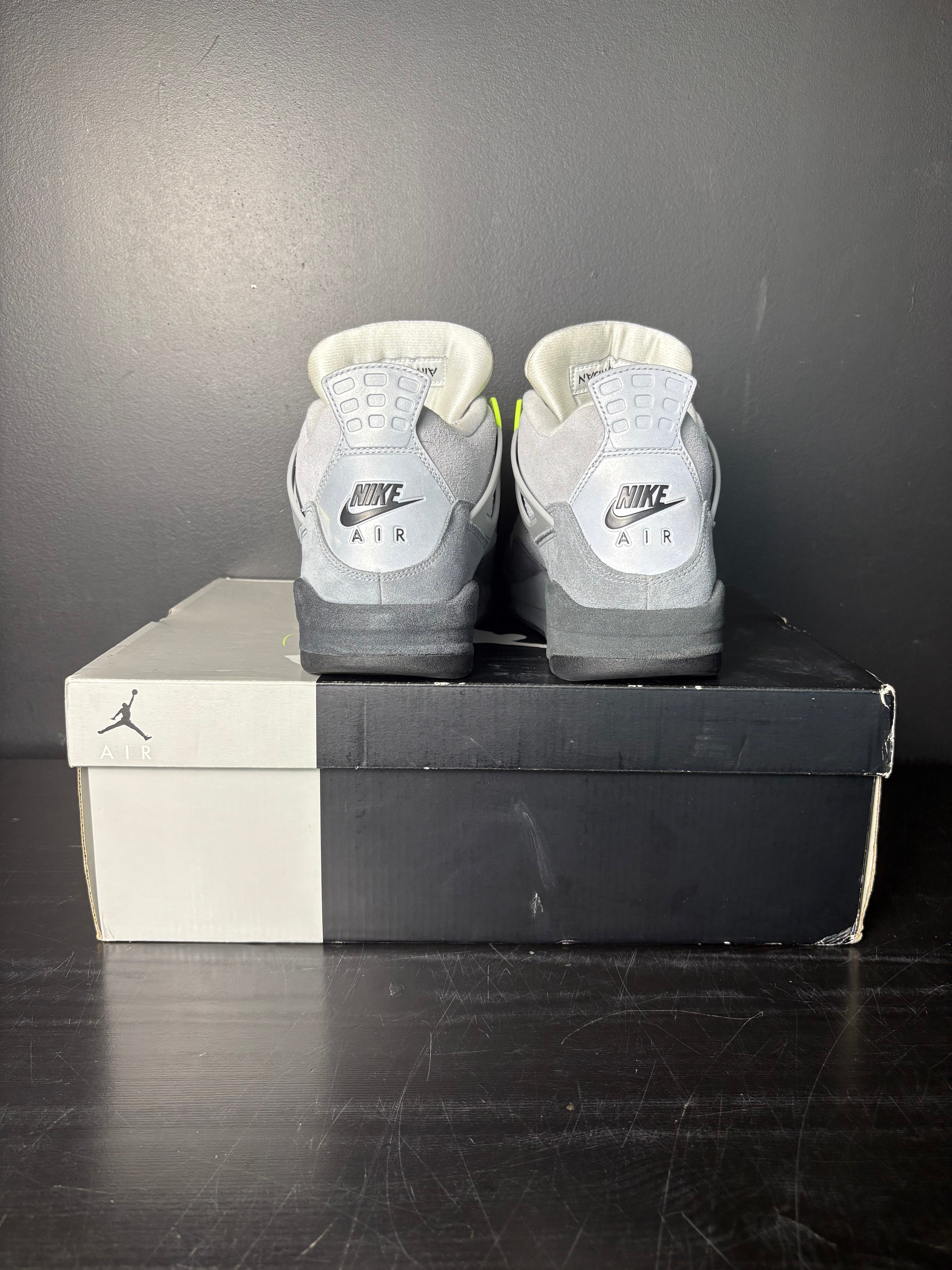 Air Jordan 4 Retro SE 95 "Neon" **PRE-OWNED**