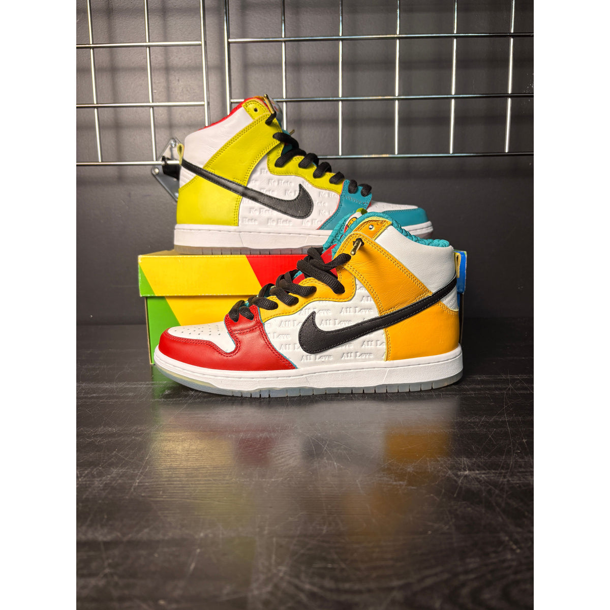 Nike SB Dunk High Pro "FroSkate All Love" **PRE-OWNED**