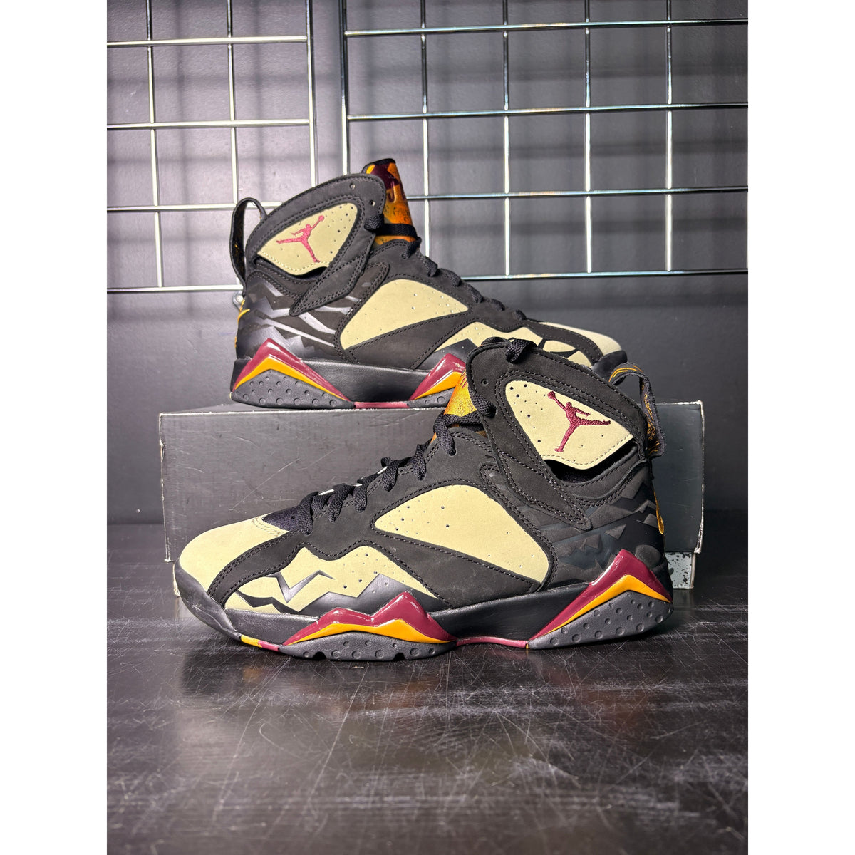 Air Jordan 7 Retro "Black Olive" **PRE-OWNED**