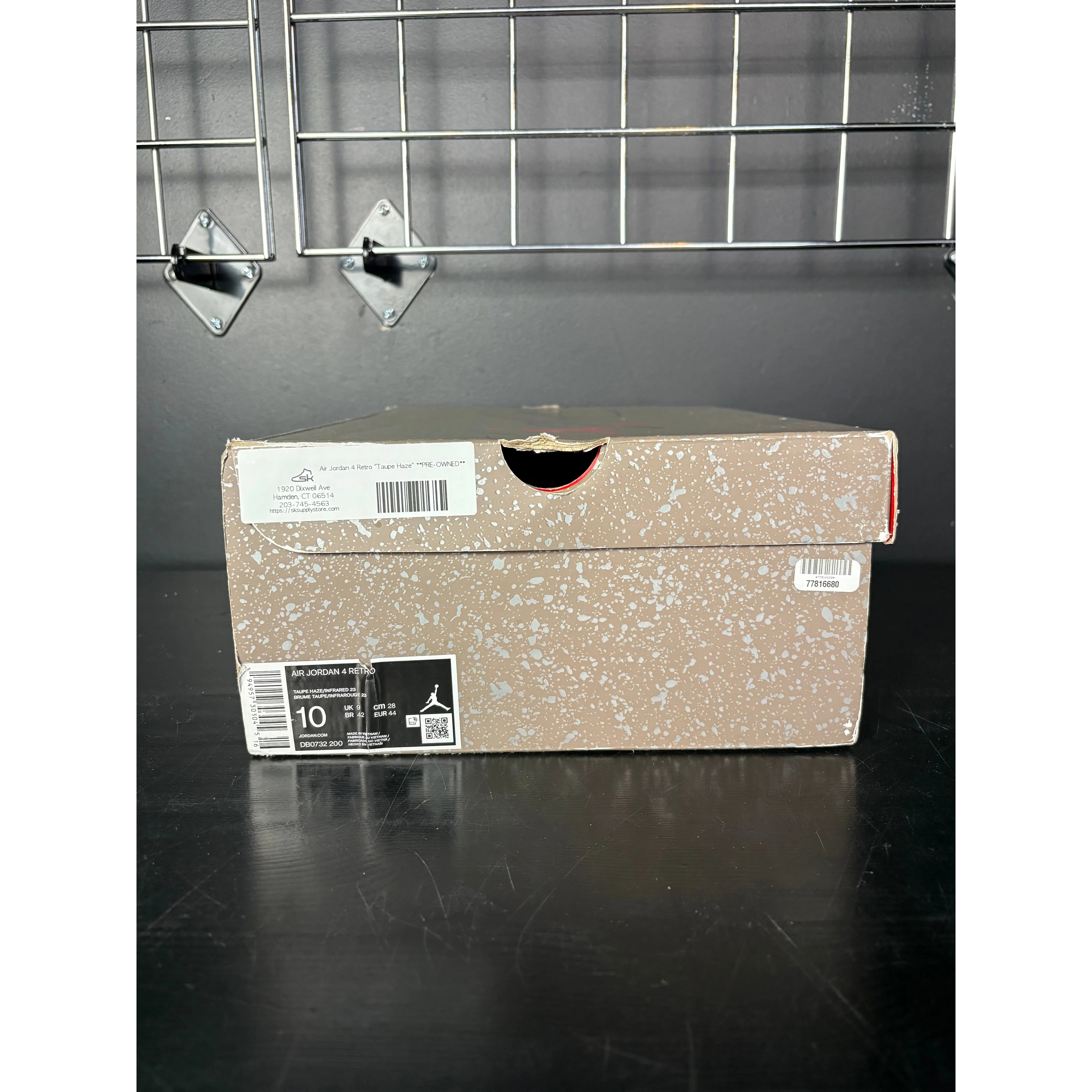 Air Jordan 4 Retro "Taupe Haze" **PRE-OWNED**