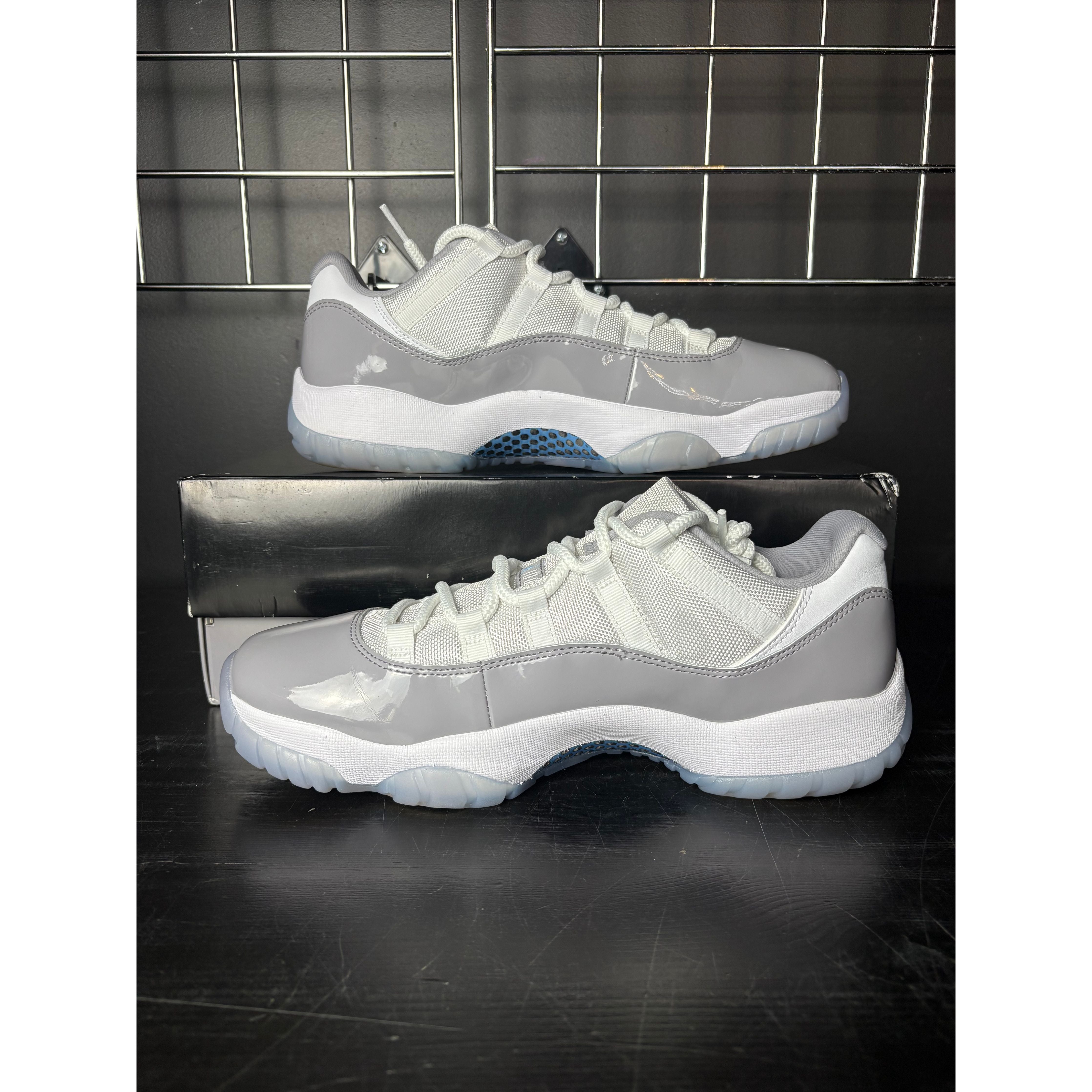 Air Jordan 11 Retro Low "Cement Grey" **PRE-OWNED**