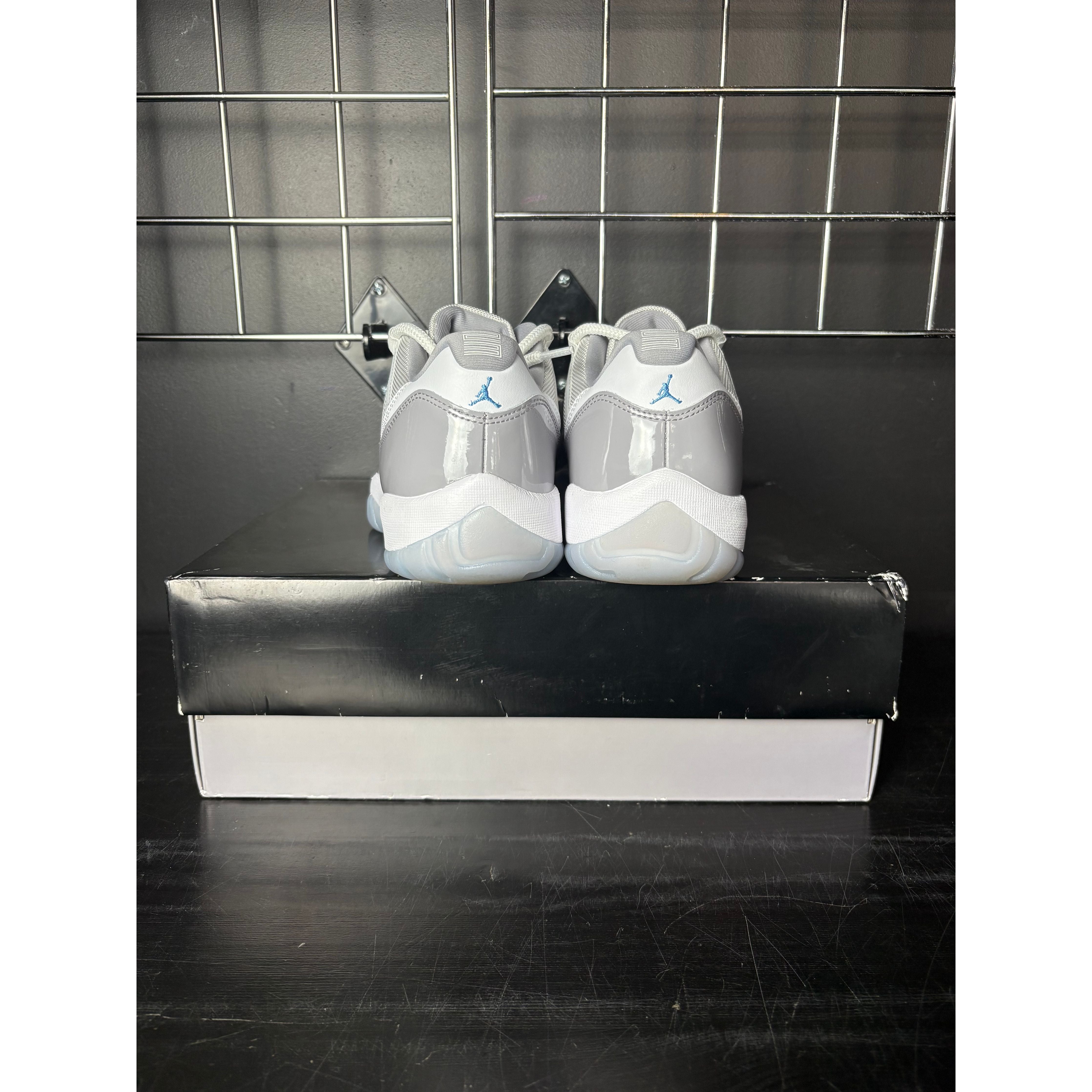 Air Jordan 11 Retro Low "Cement Grey" **PRE-OWNED**