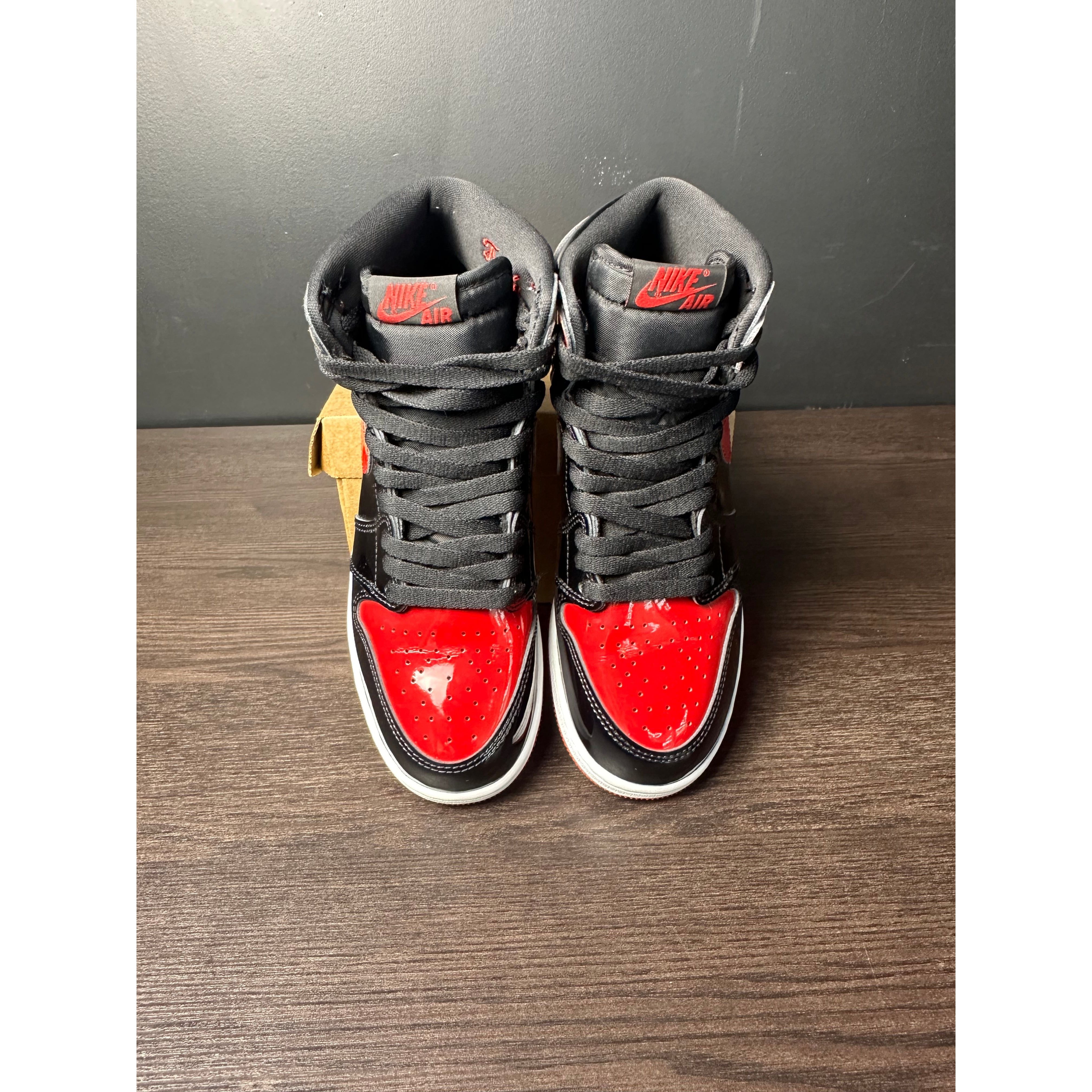 Air Jordan 1 Retro High OG "Patent Bred" (GS) **PRE-OWNED**
