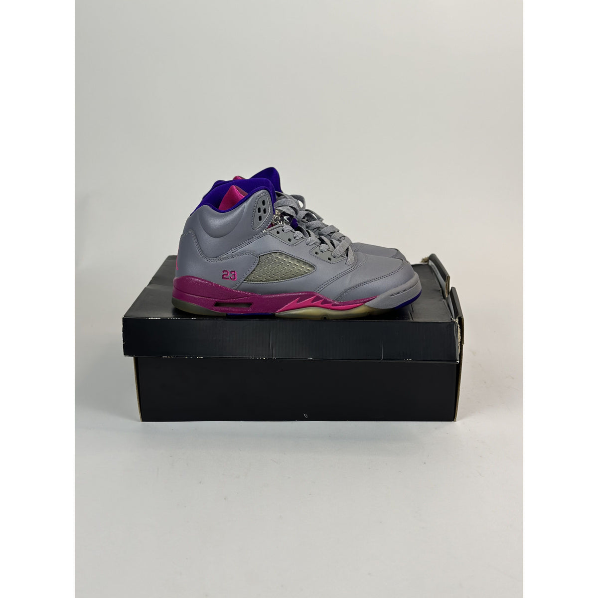 Air Jordan 5 Retro "Cement Grey Pink" (GS) **Pre-Owned**