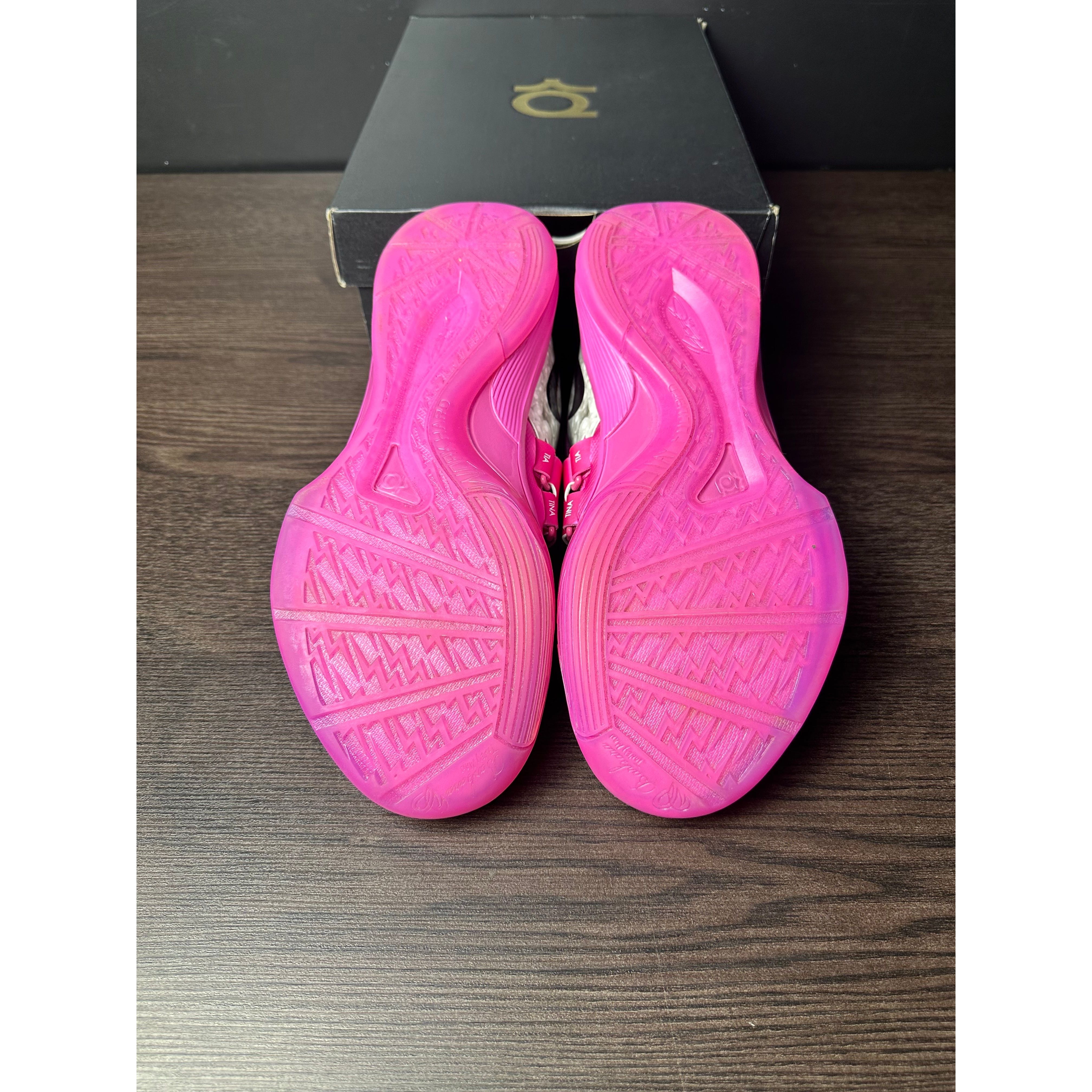 Nike KD 4 "Aunt Pearl" (2024) **PRE-OWNED**