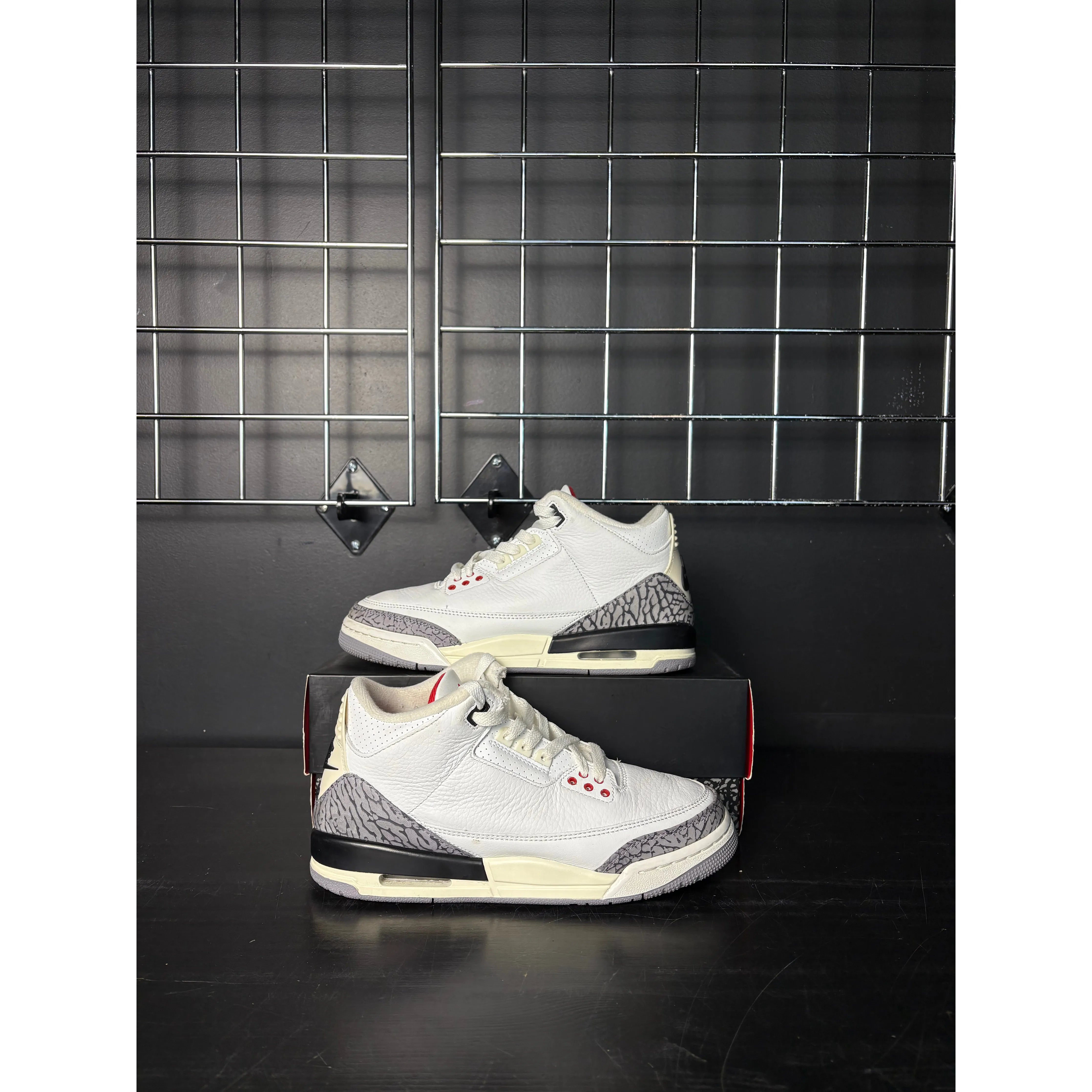 Air Jordan 3 Retro "White Cement Reimagined" (GS) **PRE-OWNED**