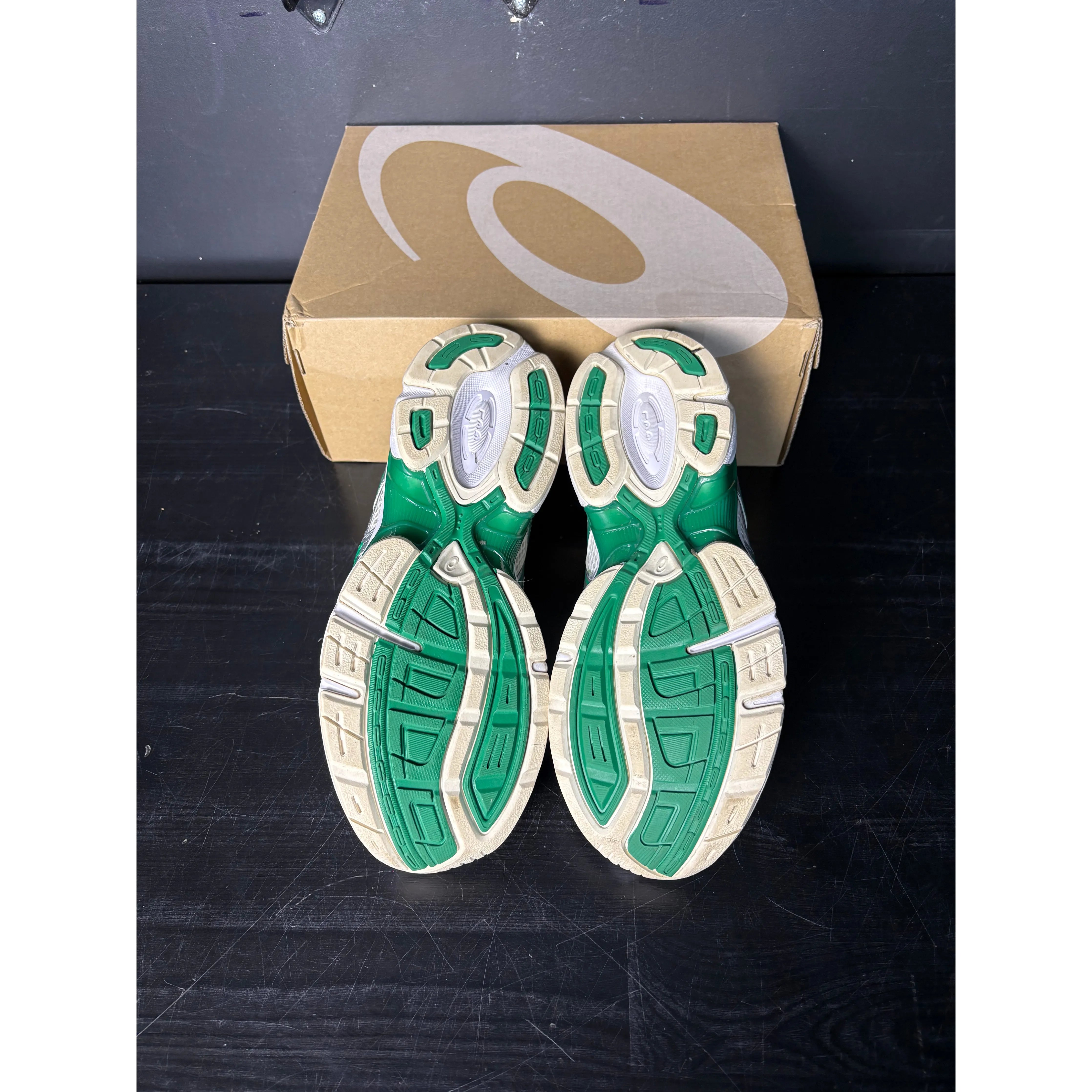 ASICS Gel-1130 "Cream Kale" **PRE-OWNED**