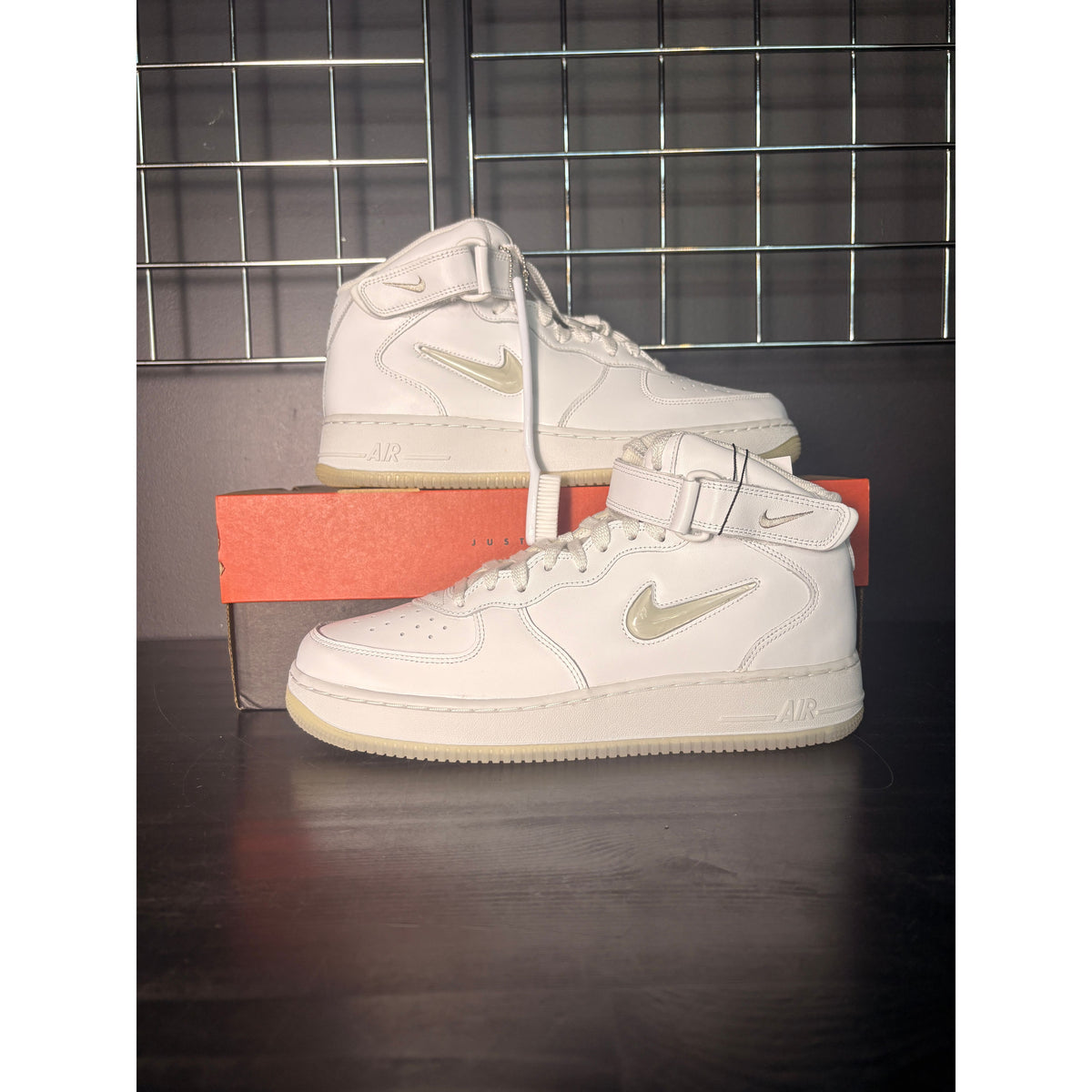 Nike Air Force 1 Mid '07 "Color of the Month Summit White"