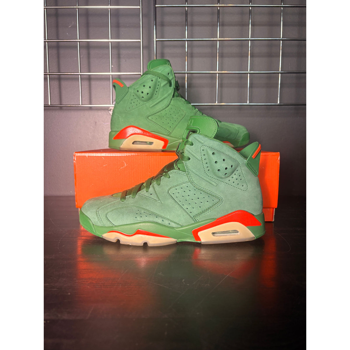 Air Jordan 6 Retro "Gatorade Green" **PRE-OWNED**