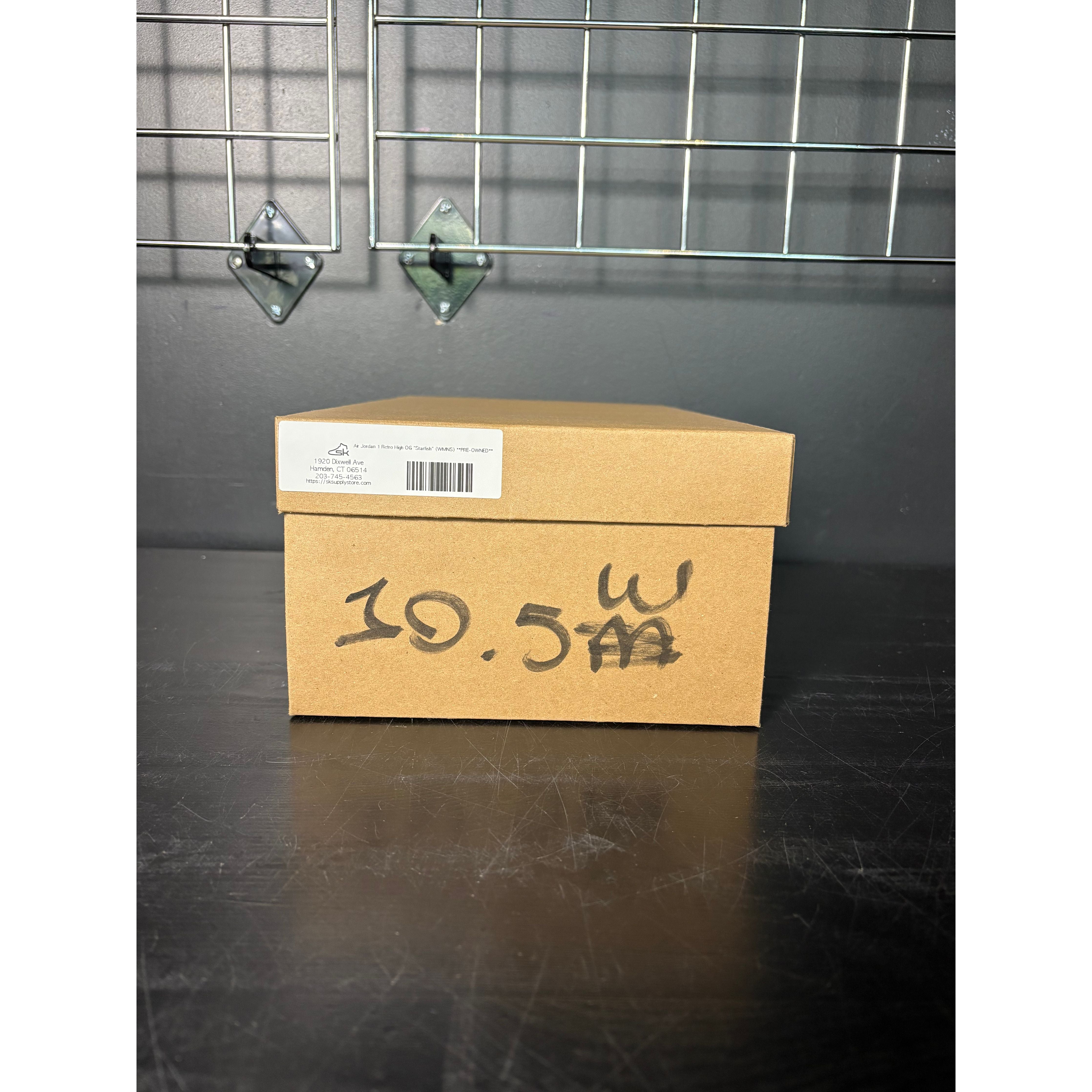 Air Jordan 1 Retro High OG "Starfish" (WMNS) **PRE-OWNED** REP. BOX