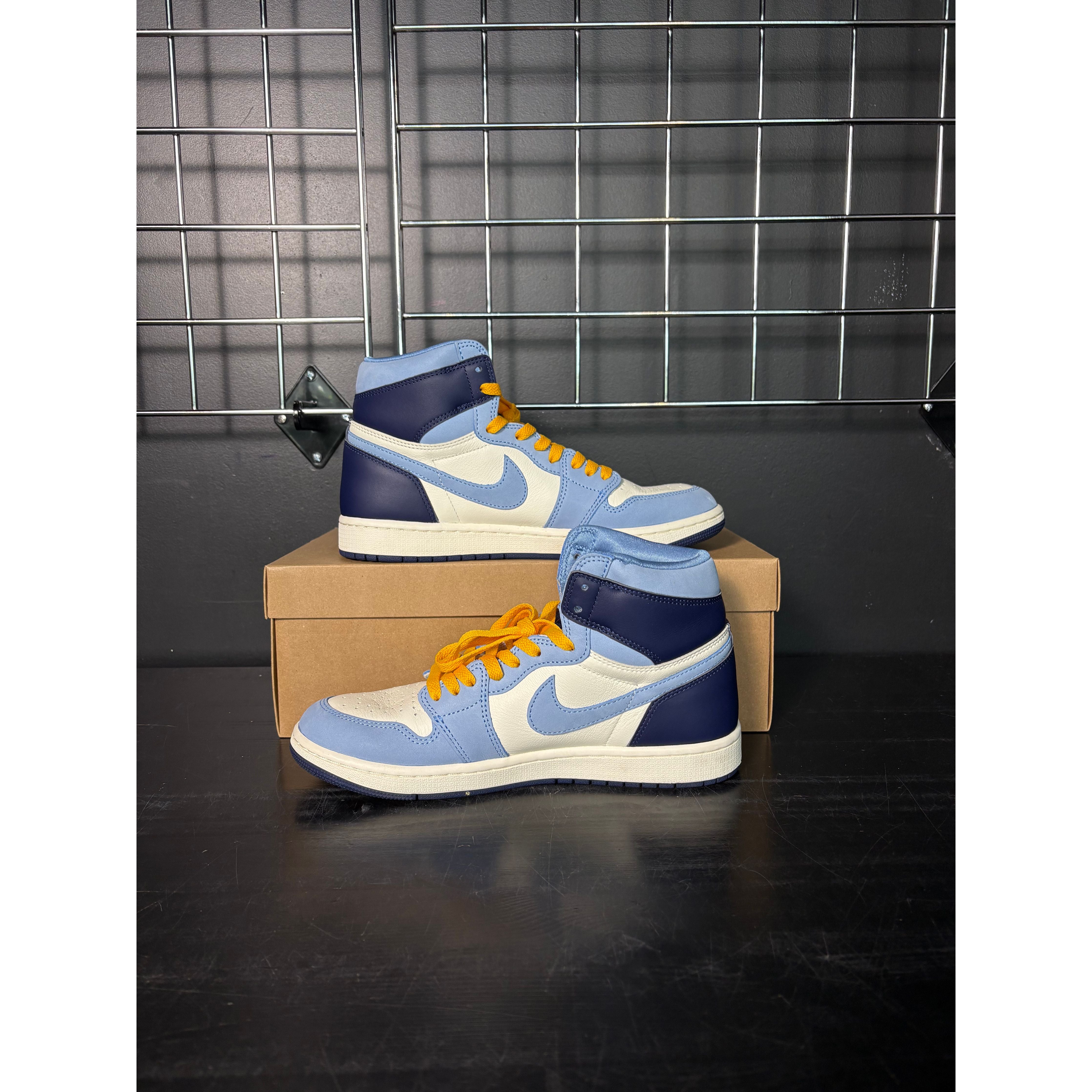 Air Jordan 1 High OG "First in Flight" (WMNS) **PRE-OWNED** REP. BOX