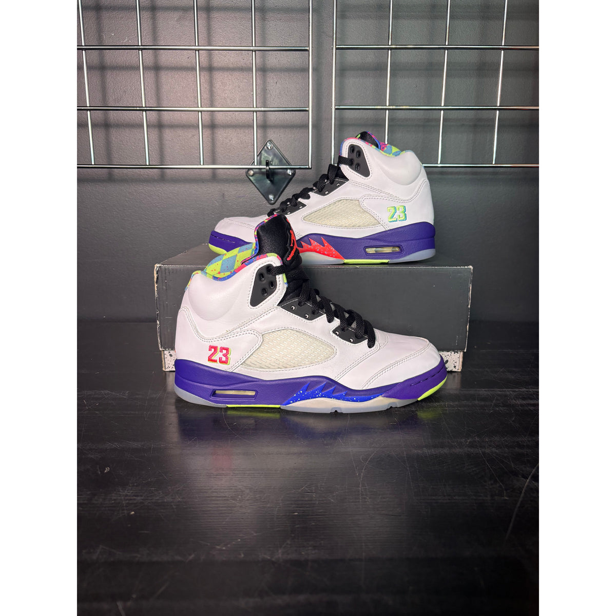 Air Jordan 5 Retro "Alternate Bel-Air" **PRE-OWNED**