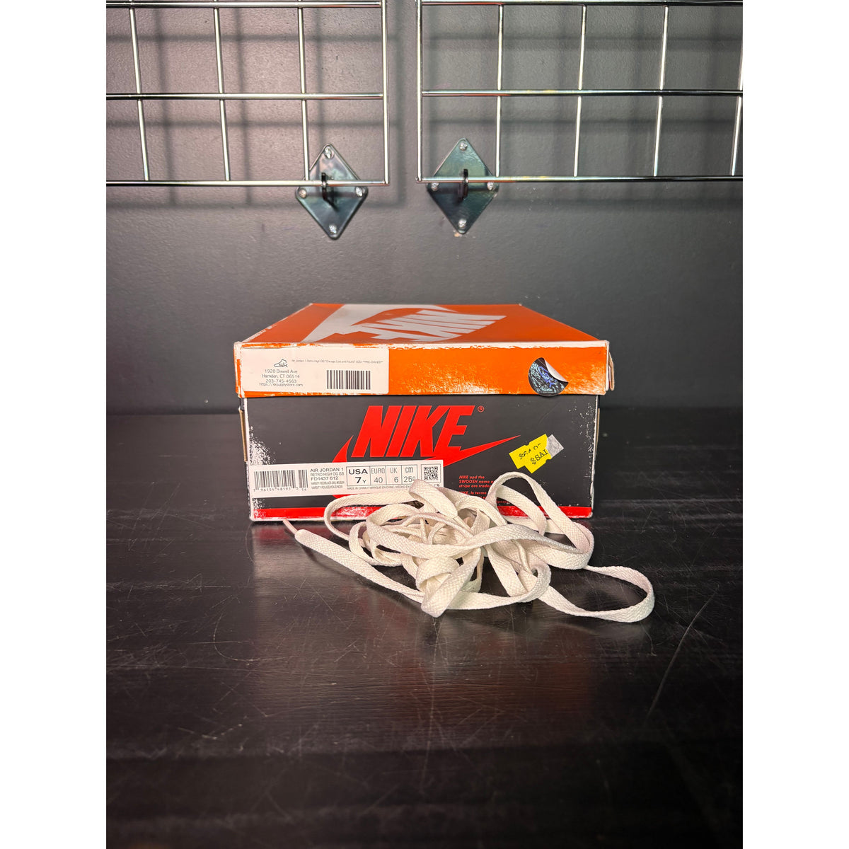 Air Jordan 1 Retro High OG "Chicago Lost and Found" (GS) **PRE-OWNED**