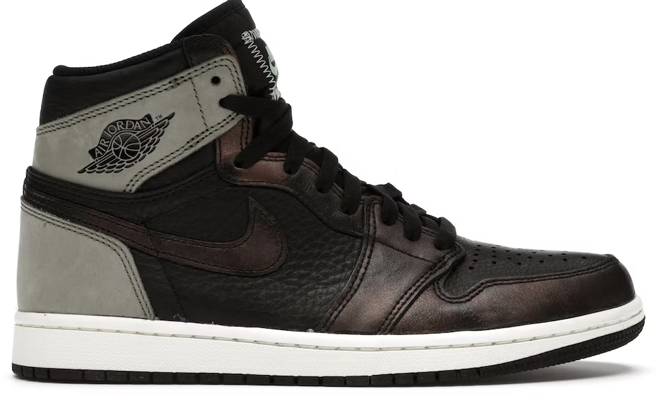 Air Jordan 1 Retro High "Light Army Rust Shadow Patina" **PRE-OWNED**