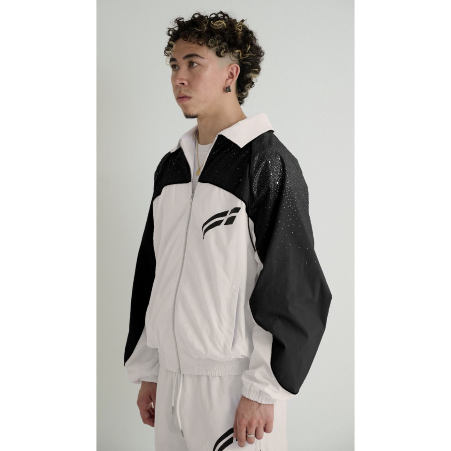 Reves Labs "Astral" Windbreaker (Sand White/Black)(SET)