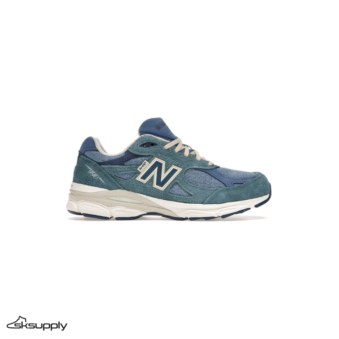 Levi x New Balance 990v3