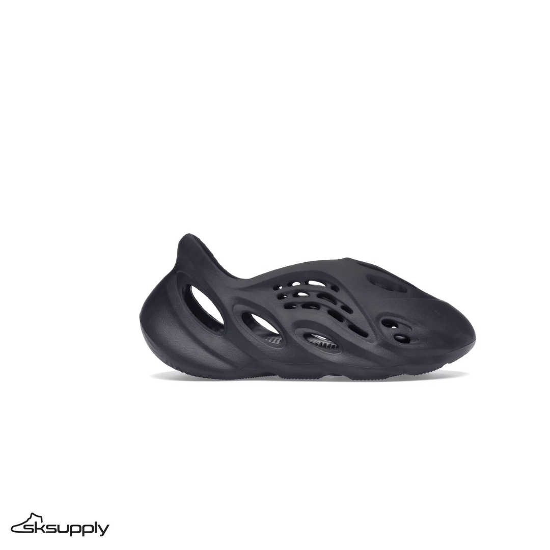 Adidas Yeezy Foam RNNR "Onyx"