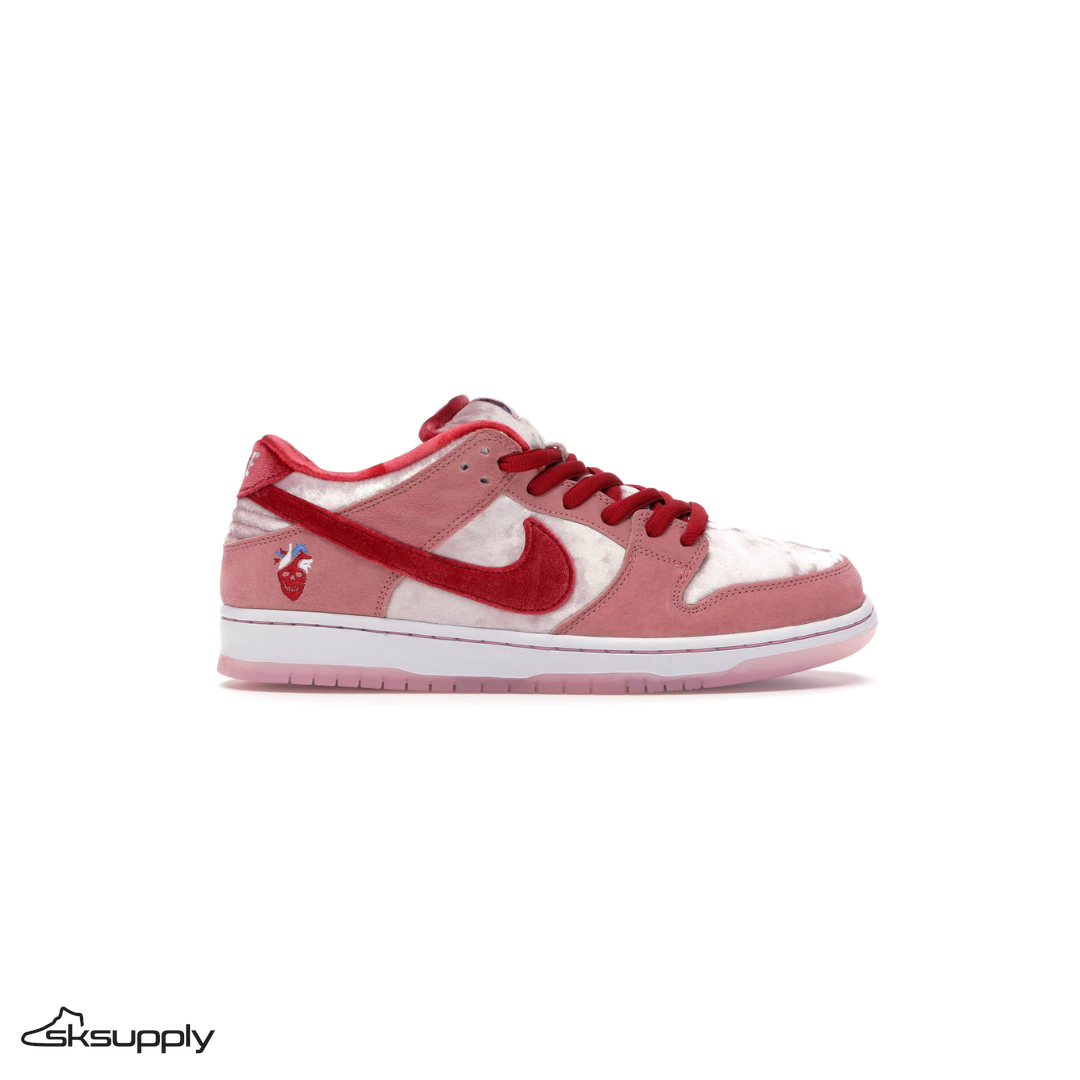 Nike SB Dunk Low x StrangeLove Skateboards (Regular Box)